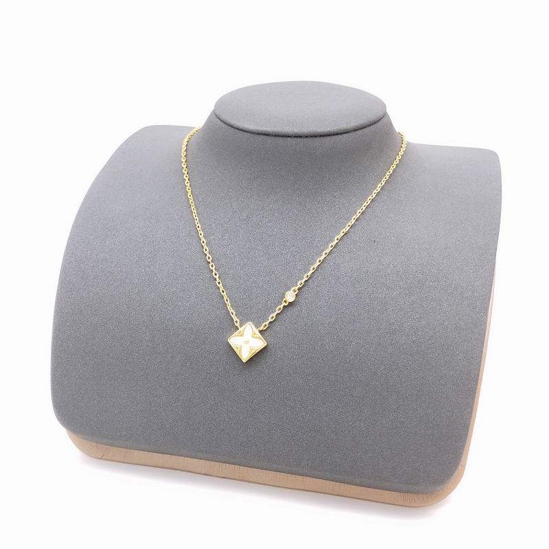 LV Necklace 07yxq10